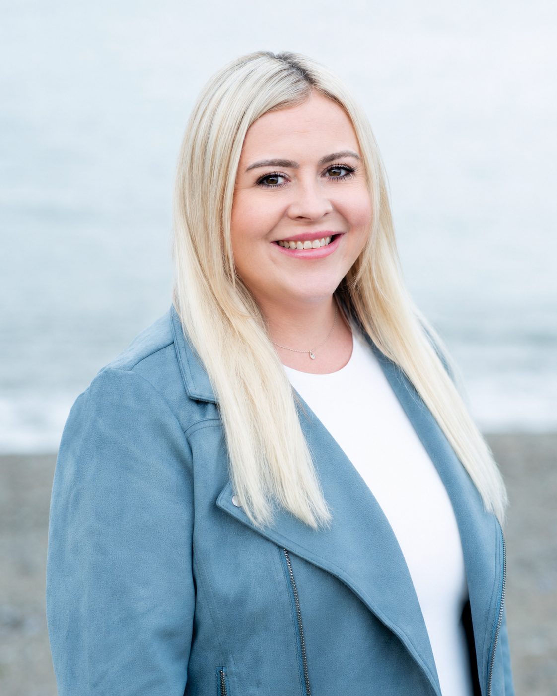 Ashley Macintosh, Vancouver REALTOR® with Peak to Pier Real Estate Group